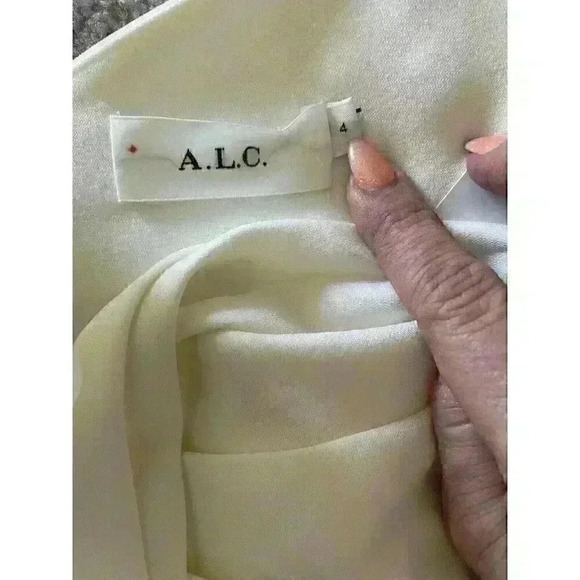 NWT ALC Athena Women White One Shoulder Cutout Delight Jumpsuit Size 4 - Picture 7 of 15